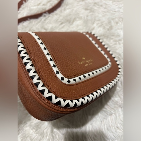 Kate Spade Small Lietta Sheffield Leather Crossbody Bag - Picture 3 of 9